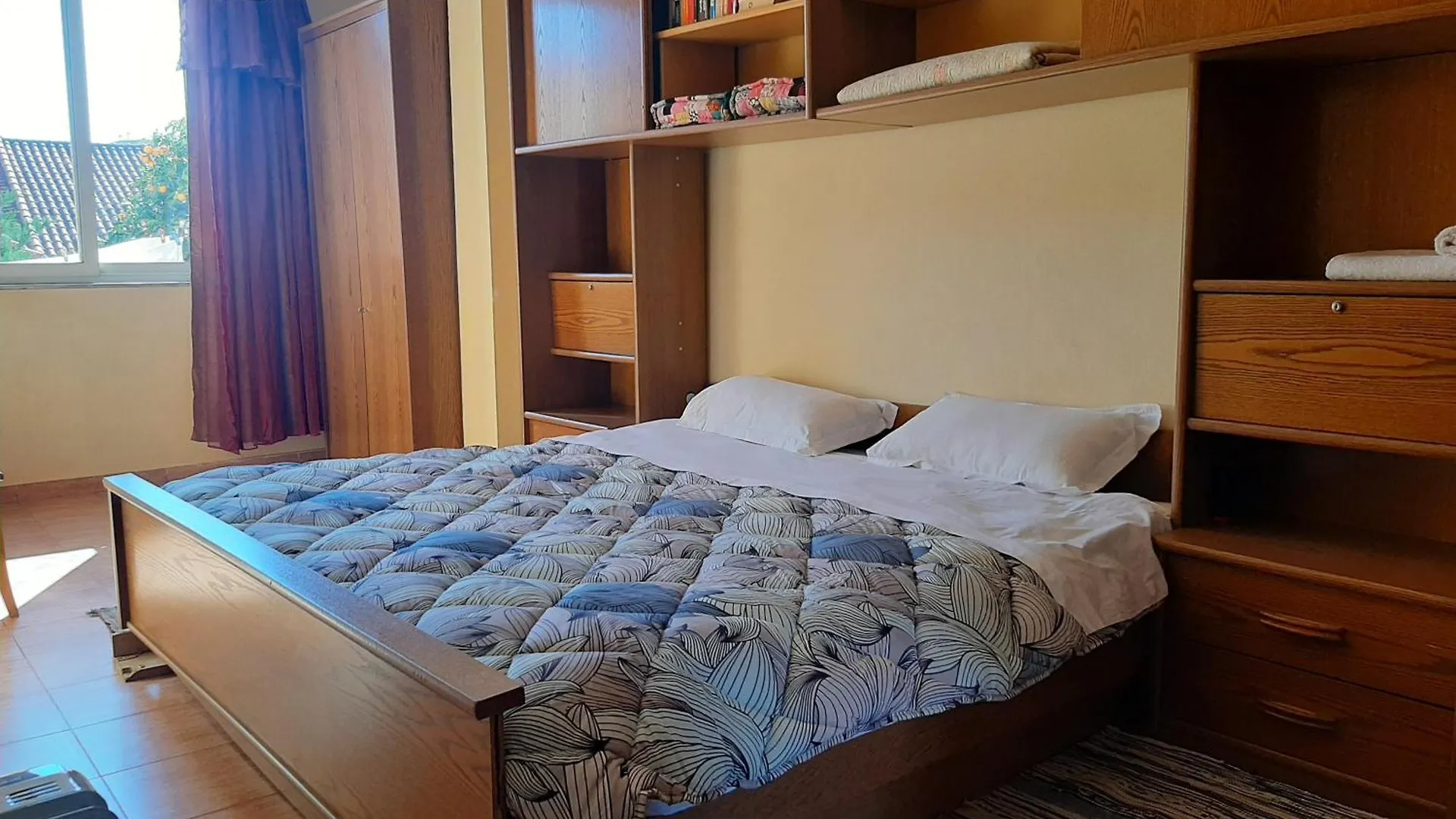 Enki'S Guesthouse تيرانا 0*,  ألبانيا