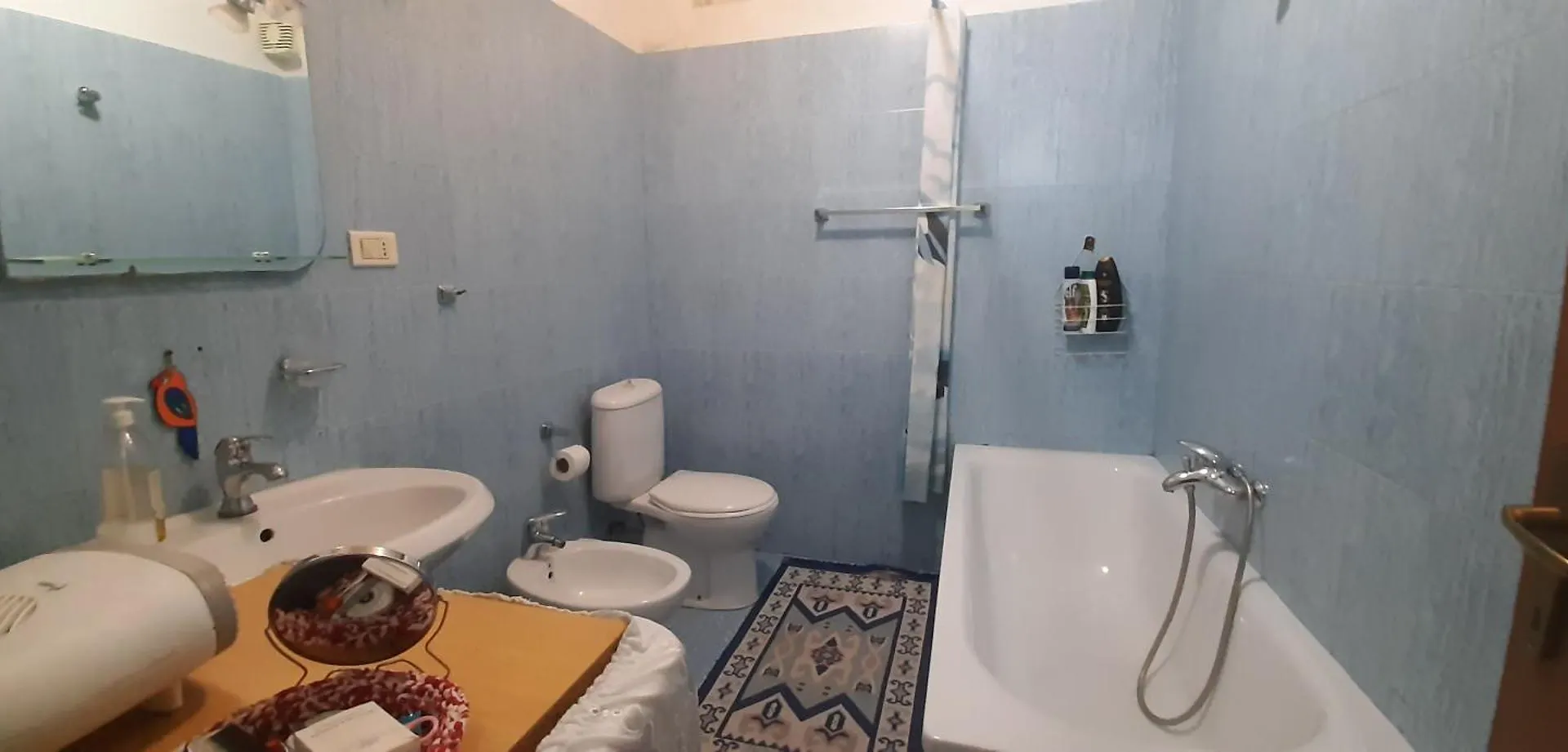 بيت ضيافة Enki'S Guesthouse تيرانا ألبانيا